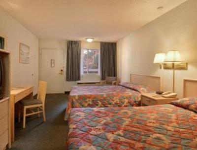 фото отеля Days Inn Midtown Albuquerque