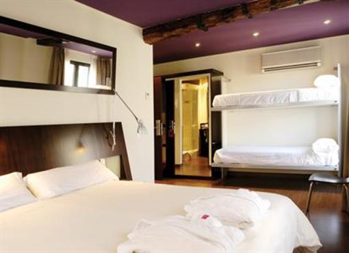 фото отеля Petit Palace Arana