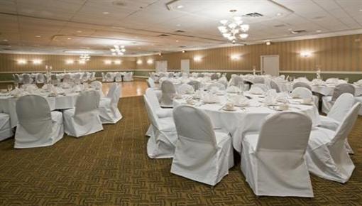 фото отеля Radisson Hotel Milwaukee North Shore