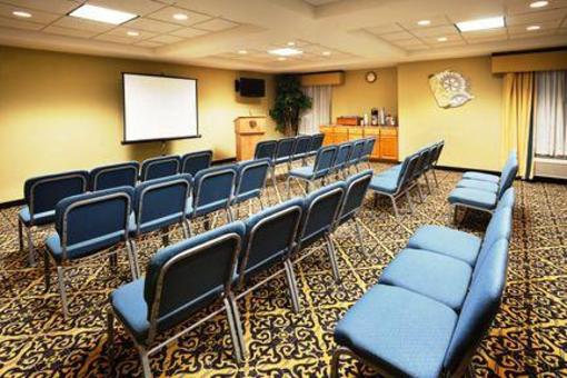 фото отеля Holiday Inn Express Gastonia