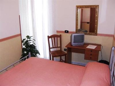 фото отеля Astra Bed and Breakfast