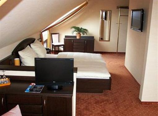 фото отеля Bootshaus Hotel Achim