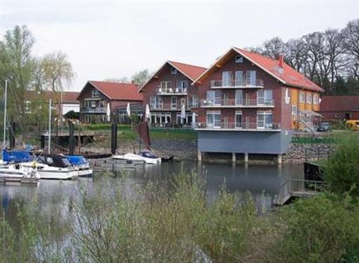 фото отеля Bootshaus Hotel Achim