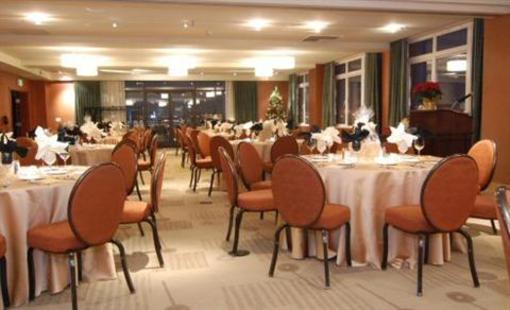 фото отеля Silver Cloud Inn - University