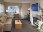 фото отеля Silver Cloud Inn - University