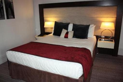 фото отеля The Aberdeen Caledonian