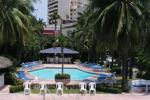 фото отеля Bali Hai Hotel