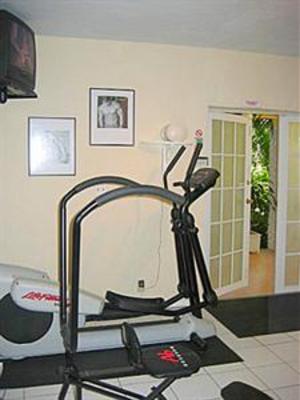 фото отеля Palm Plaza Gay Resort Fort Lauderdale