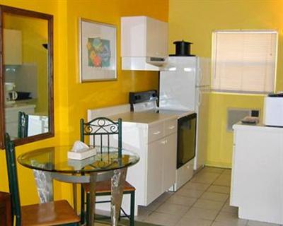 фото отеля Palm Plaza Gay Resort Fort Lauderdale