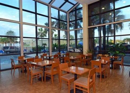 фото отеля Comfort Suites South Padre Island