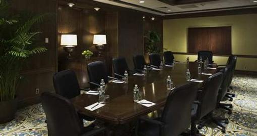 фото отеля Hilton Stamford Hotel & Executive Meeting Center