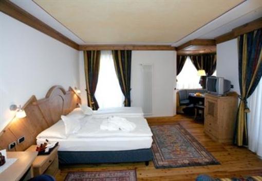 фото отеля Leading Relax Hotel Maria Moena