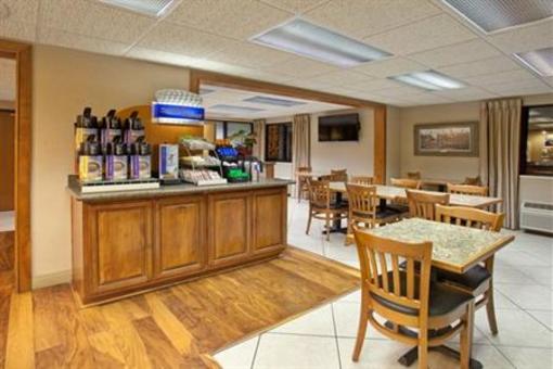 фото отеля Holiday Inn Express Tucson Airport