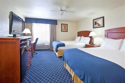 фото отеля Holiday Inn Express Tucson Airport