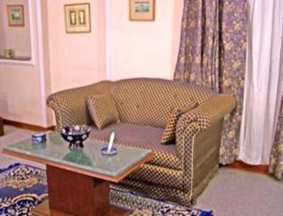 фото отеля Sugan Niwas Palace