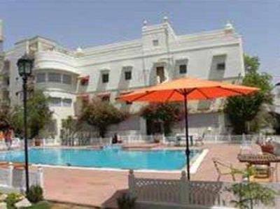 фото отеля Sugan Niwas Palace