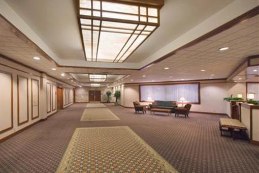 фото отеля Holiday Inn Hotel & Suites Des Moines - Northwest