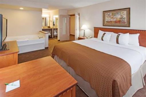 фото отеля Holiday Inn Hotel & Suites Des Moines - Northwest