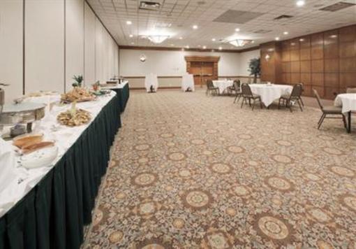 фото отеля Holiday Inn Hotel & Suites Des Moines - Northwest