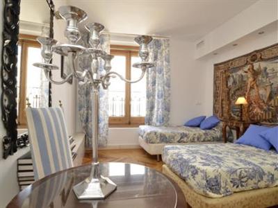 фото отеля Gran Via Sol Apartment Madrid
