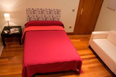 фото отеля Gran Via Sol Apartment Madrid