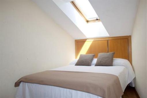 фото отеля Gran Via Sol Apartment Madrid