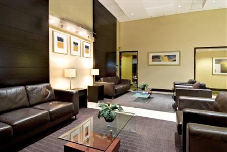фото отеля Holiday Inn Express Hotel & Suites Surrey