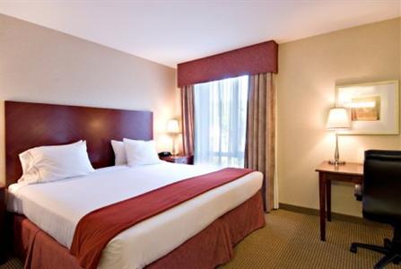 фото отеля Holiday Inn Express Hotel & Suites Surrey