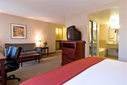 фото отеля Holiday Inn Express Hotel & Suites Surrey