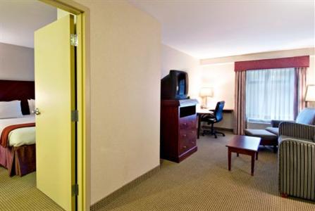 фото отеля Holiday Inn Express Hotel & Suites Surrey