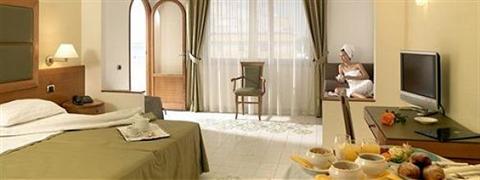 фото отеля Grand Hotel Don Juan