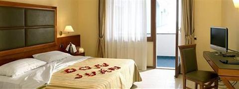 фото отеля Grand Hotel Don Juan