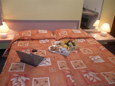 фото отеля Hotel Crocus Caen Park Expo