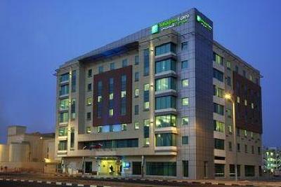 фото отеля Holiday Inn Express Dubai Jumeirah