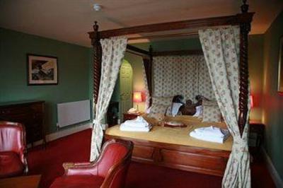 фото отеля Lake Vyrnwy Hotel Llanwddyn