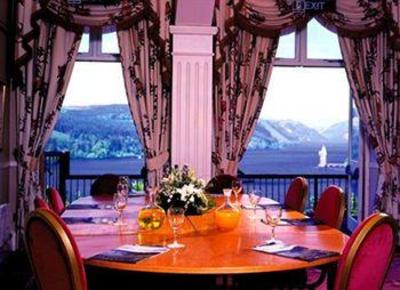 фото отеля Lake Vyrnwy Hotel Llanwddyn