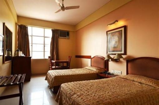 фото отеля Hotel Tourist Deluxe