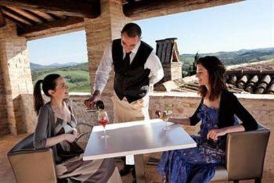 фото отеля Castello di Montignano Relais & Spa
