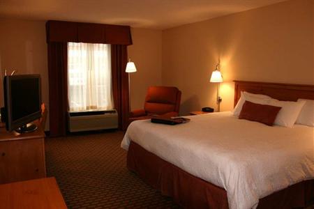 фото отеля Hampton Inn and Suites Chapel Hill / Durham Area