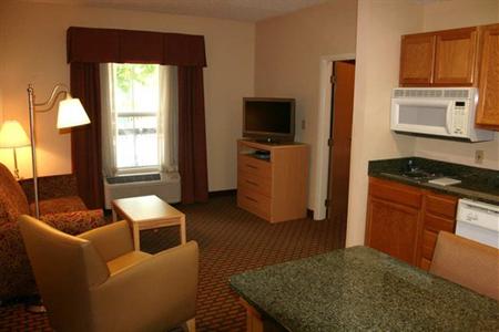 фото отеля Hampton Inn and Suites Chapel Hill / Durham Area