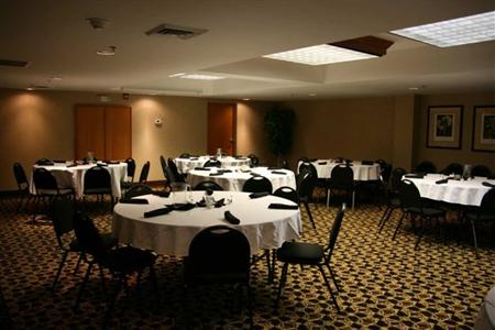 фото отеля Hampton Inn and Suites Chapel Hill / Durham Area