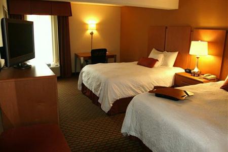 фото отеля Hampton Inn and Suites Chapel Hill / Durham Area