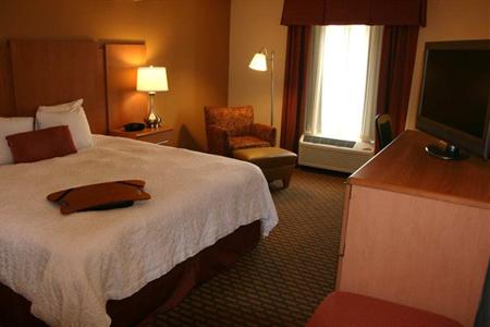 фото отеля Hampton Inn and Suites Chapel Hill / Durham Area