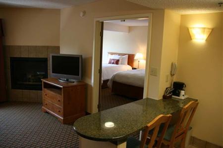 фото отеля Hampton Inn and Suites Chapel Hill / Durham Area
