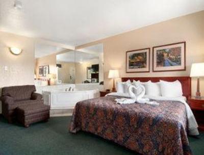 фото отеля Travelodge Drumheller