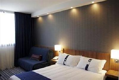 фото отеля Hotel Holiday Inn Express Bilbao