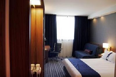 фото отеля Hotel Holiday Inn Express Bilbao