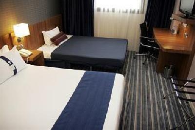 фото отеля Hotel Holiday Inn Express Bilbao