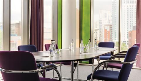 фото отеля Maldron Hotel Cardiff
