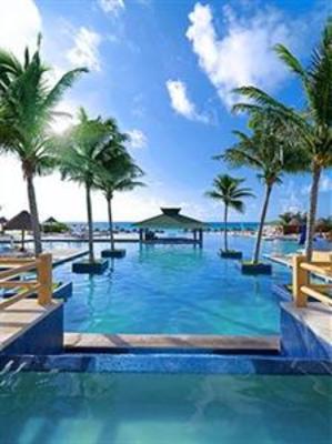 фото отеля Iberostar Cancun